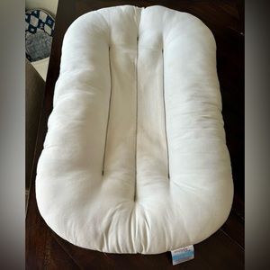 Snuggle Me Organic Baby Lounger